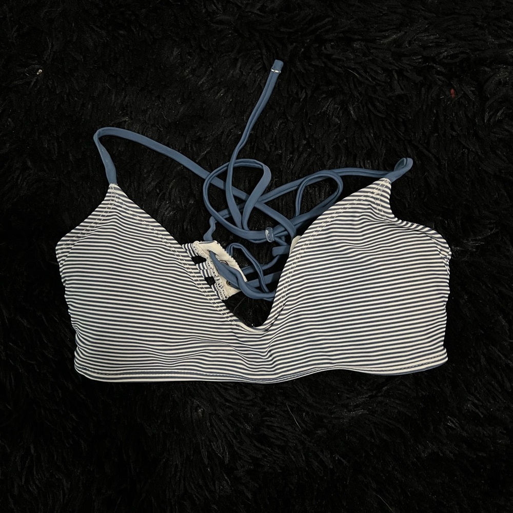 swim top